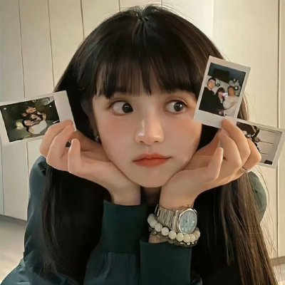 鱼影之群海报